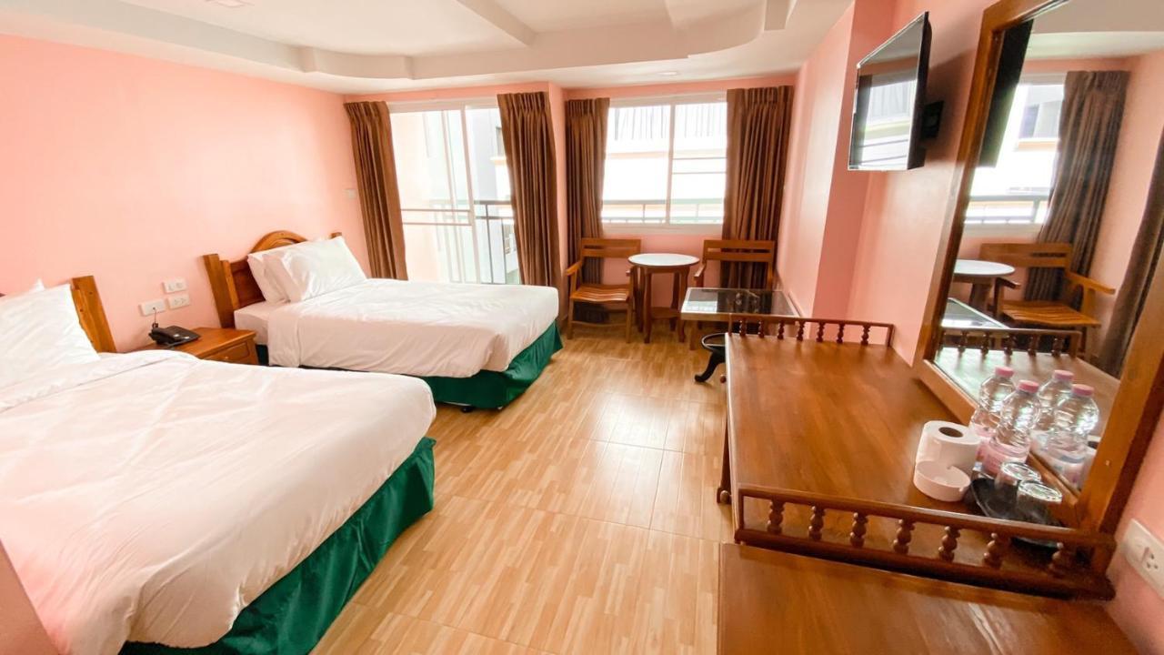 A.A. Pattaya Golden Beach Hotel Extérieur photo