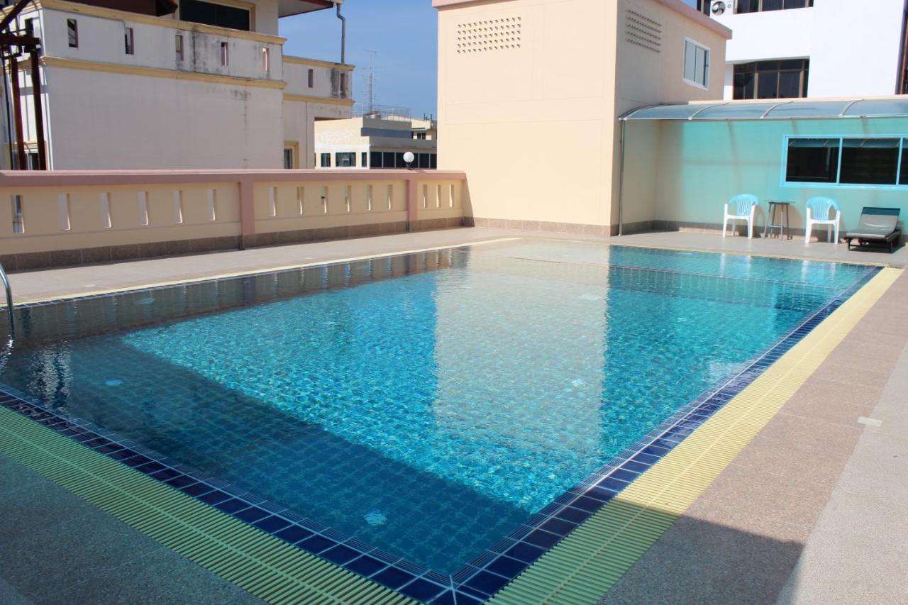 A.A. Pattaya Golden Beach Hotel Extérieur photo